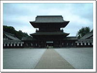 瑞龍寺の山門、国宝